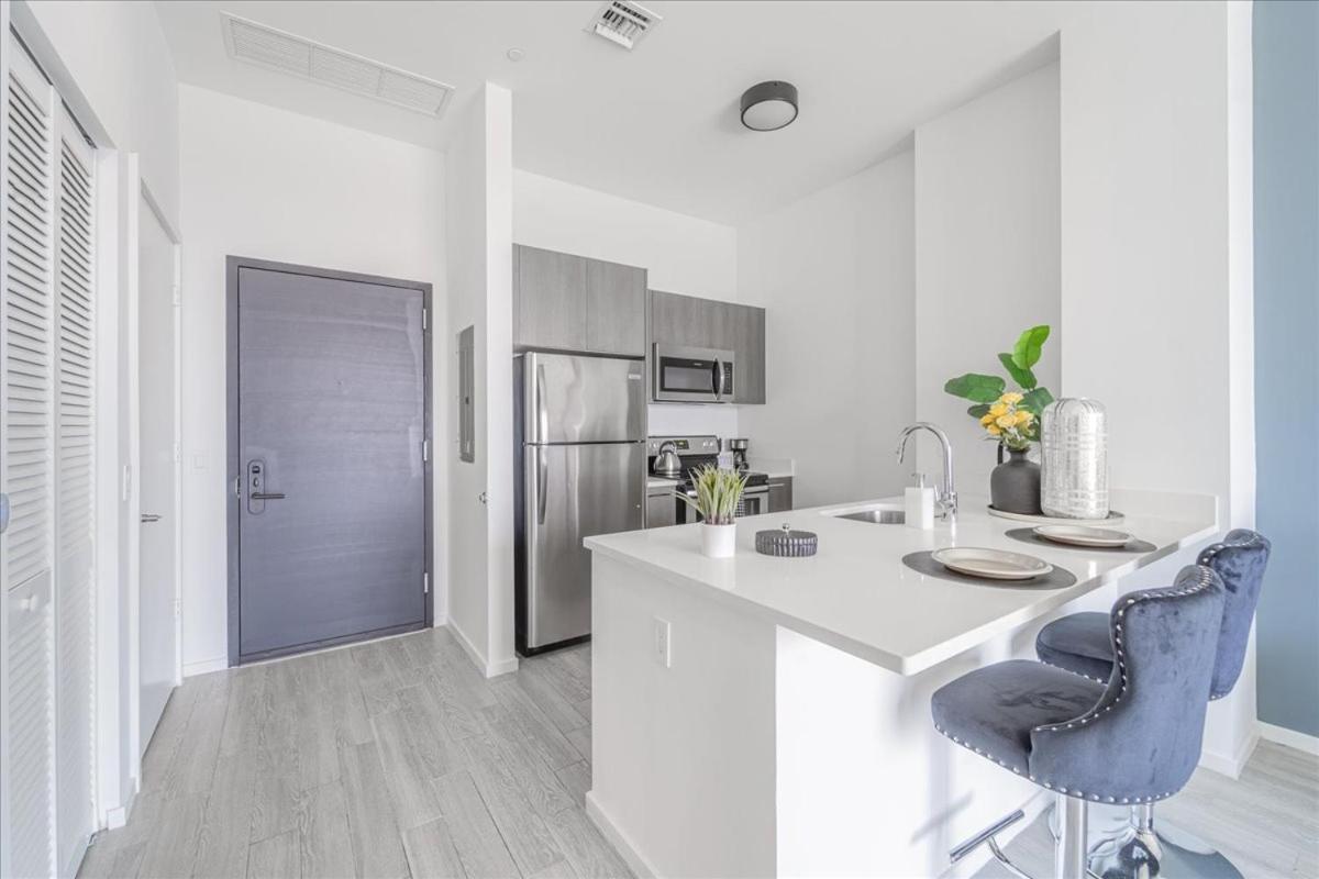 Tr Miami 2 Bedroom, 1 Bedroom, And Studio Condos With Balconies Eksteriør bilde