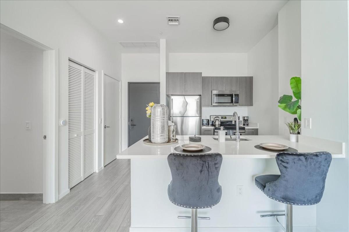Tr Miami 2 Bedroom, 1 Bedroom, And Studio Condos With Balconies Eksteriør bilde